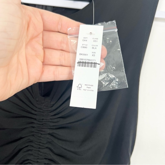 J. Crew Ruched Center Seam Dress in Matte Jersey in Black Size XS NWT - Picture 8 of 12